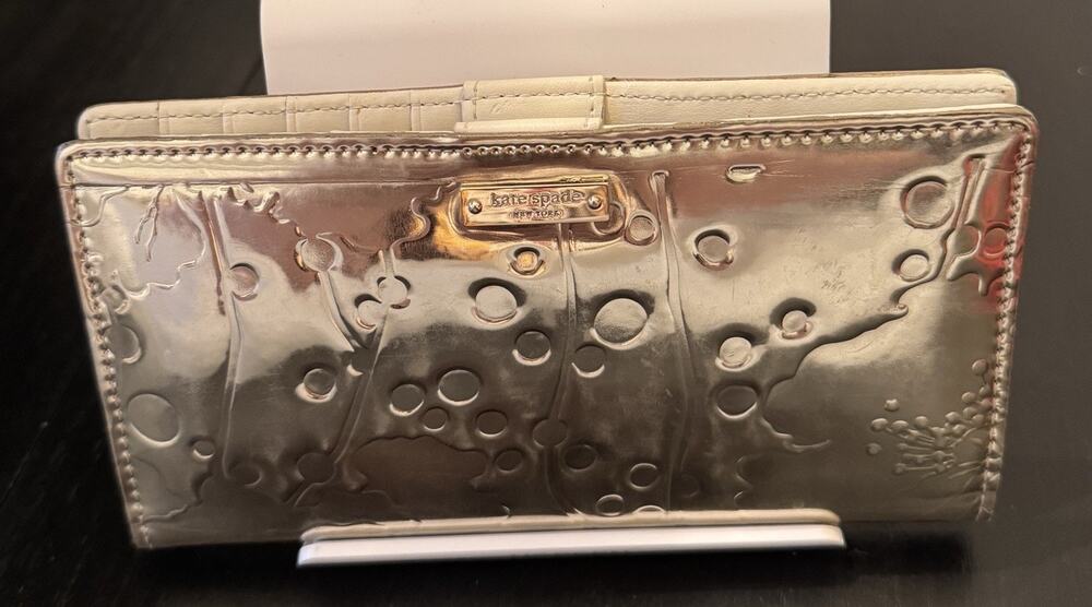 Kate Spade New York Japanese Floral Embossed Stacy Wallet